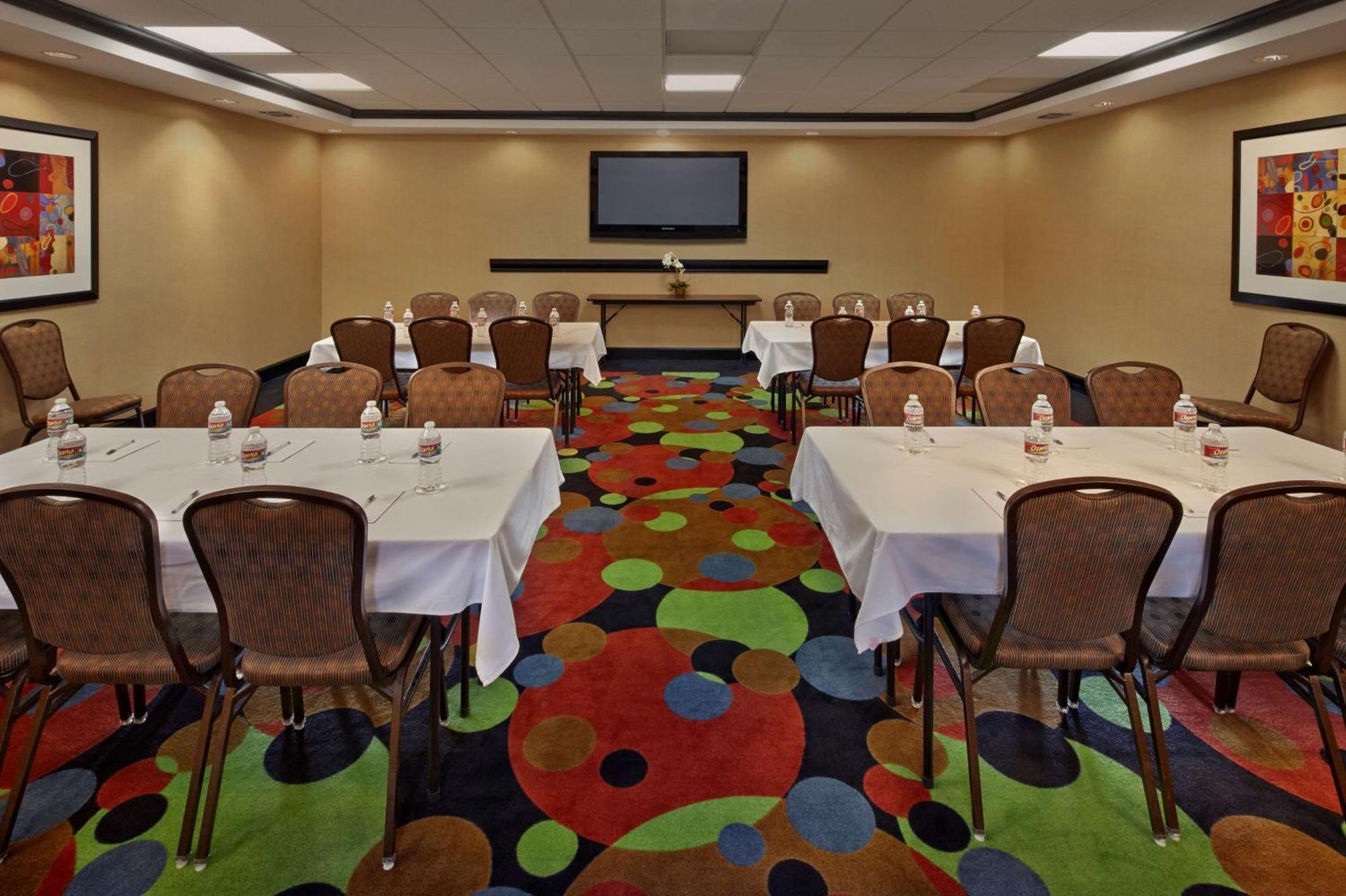 Hampton Inn & Suites Decatur Ngoại thất bức ảnh